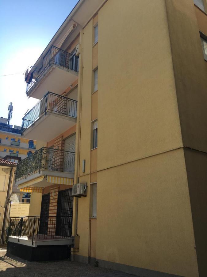 Apartamento App. Marcopolo - 100Mt Dal Mare Lido di Jesolo Exterior foto
